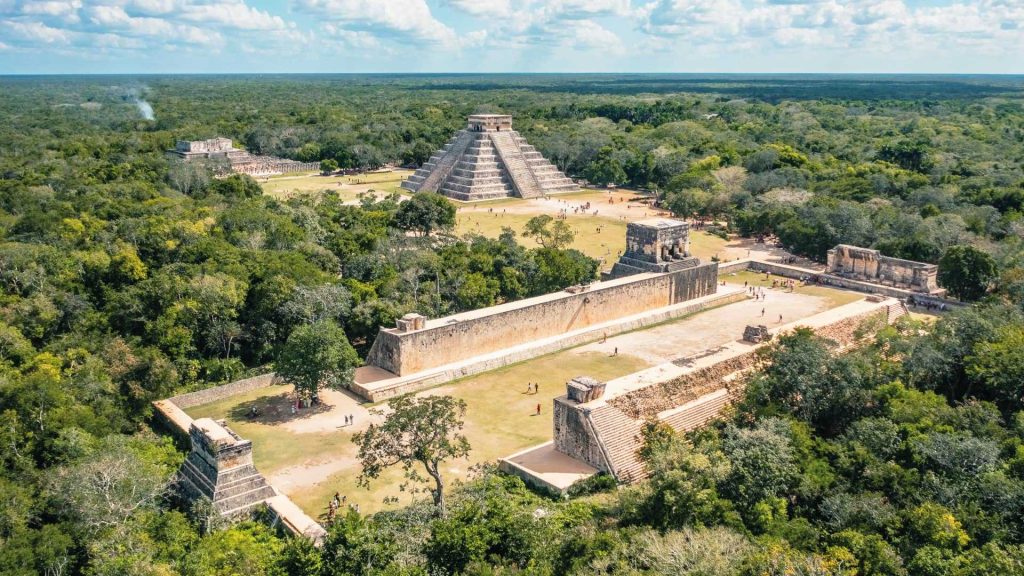 chichen-itza