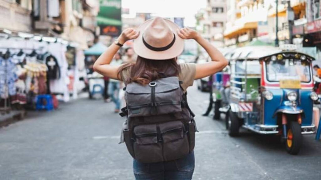is istanbul safe for solo female travellers